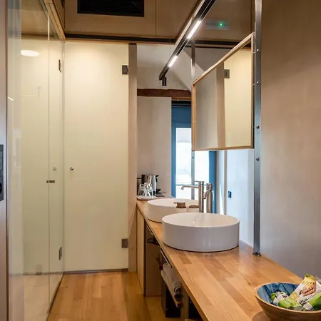 Kallergon Luxury Apartman *